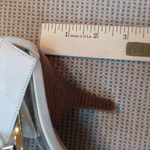 Michael Kors, bone colored strappy heels. Size 8 - Picture 9 of 9
